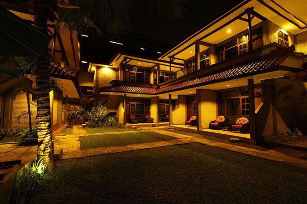 Amazing Kuta Hotel Eksteriør billede